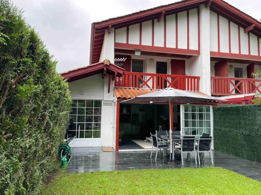 Casa Romantica En Hendaya Βίλα Εξωτερικό φωτογραφία